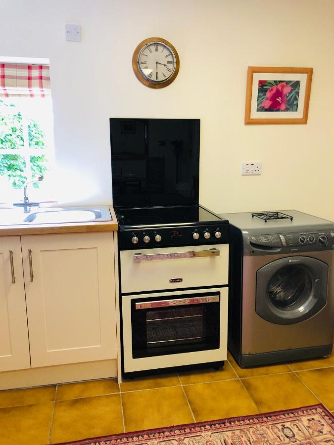 Charming Hen Cottage Countryside Retreat Lincoln Newball Екстериор снимка